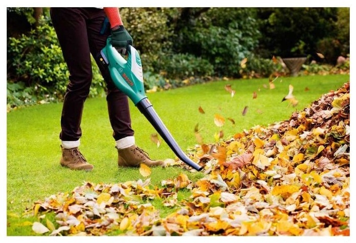 Аккумуляторная воздуходувка BOSCH ALB 18 LI 2.5Ач