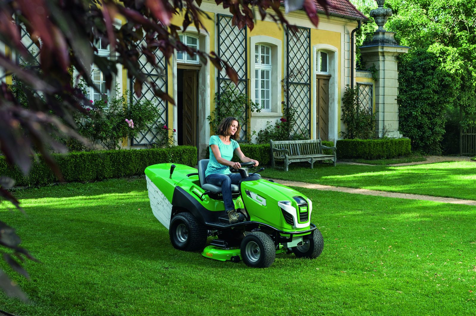 Трактор-газонокосилка VIKING MT-6127.1 ZL