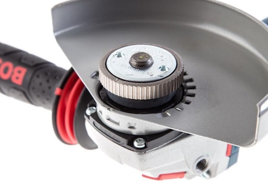 Угловая шлифмашина Bosch GWS 17-125 CIE Professional