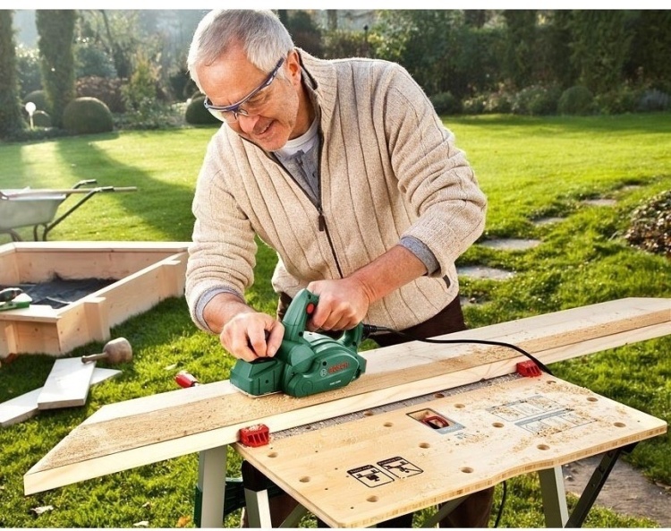 Рубанок PHO 1500  BOSCH