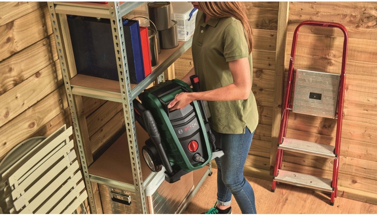 Мойка высокого давления Bosch UniversalAquatak 135