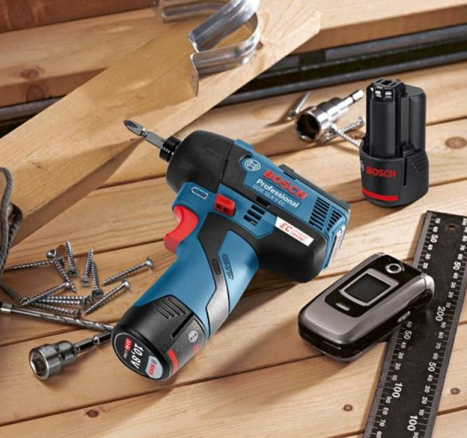 Аккумуляторный импульсный гайковерт Bosch GDR 12V-110 Solo