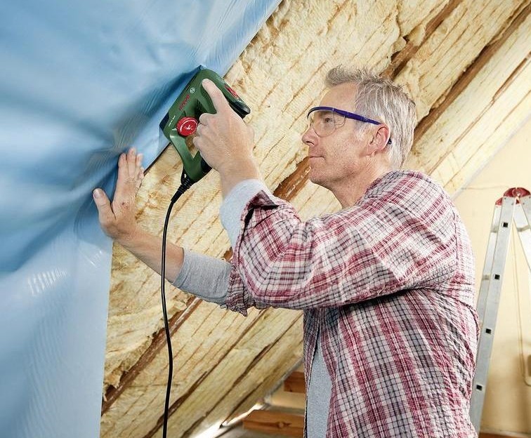 Степлер Bosch PTK 14 EDT