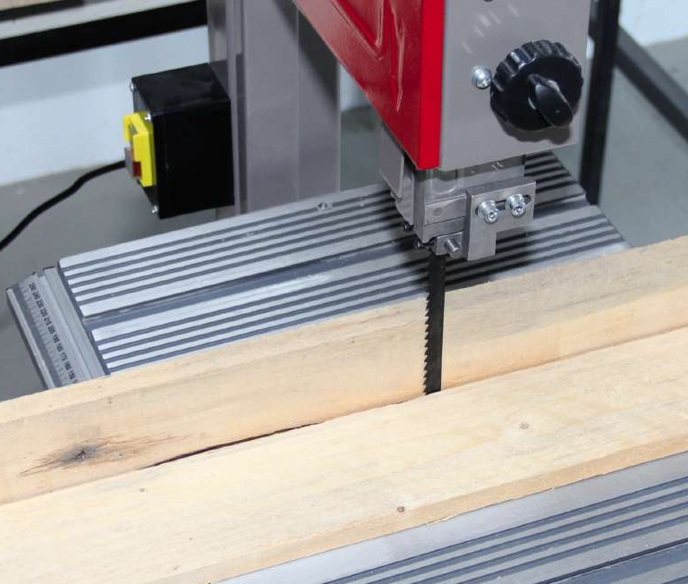 Ленточная пила Einhell TC-SB 305 U