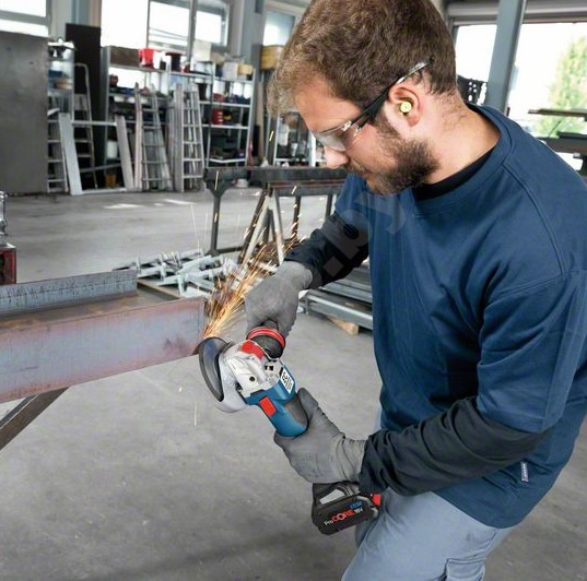 Угловая шлифмашина аккумуляторная GWX 18V-10 C Professional BOSCH