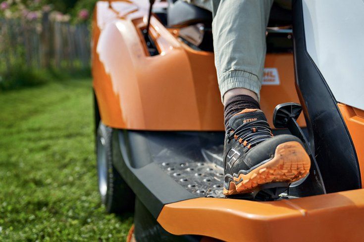 Защитные полуботинки STIHL WORKER S2. (Размер 42) - STIHL