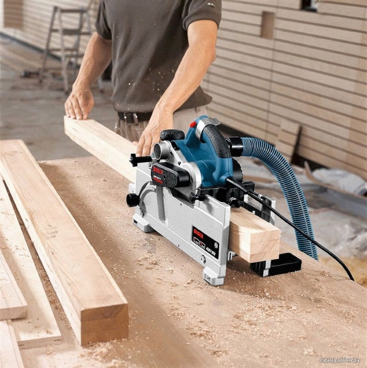 Рубанок BOSCH GHO 40-82 C Professional 