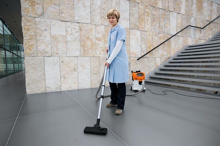 Пылесос Штиль SE-122 E