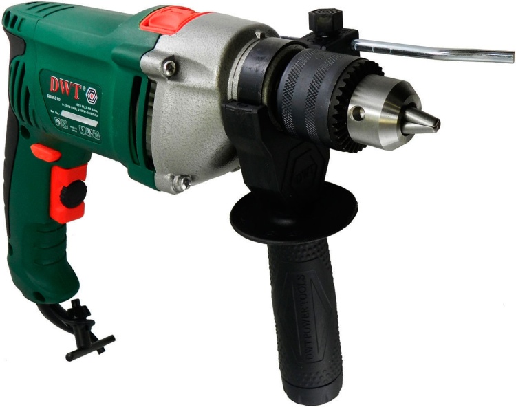 Дрель ударная DWT SBM-810